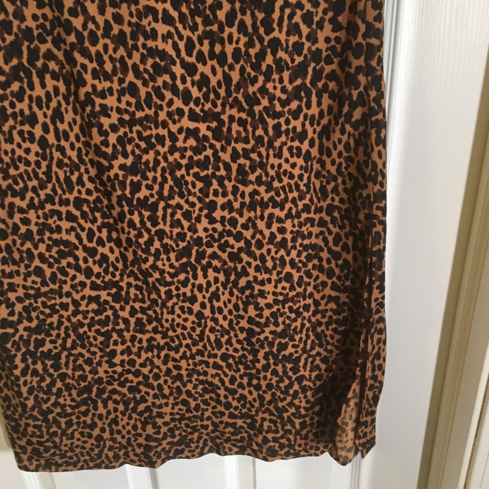 MADEWELL NWT AUTHENTIC BRUSHED MATERIAL LEOPARD MIDI SKIRT WITH A SIDE SLIT - Picture 8 of 11